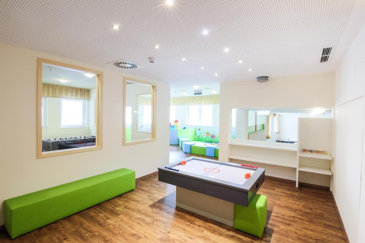 Hotel Tia Smart Natur Каунертал Екстериор снимка